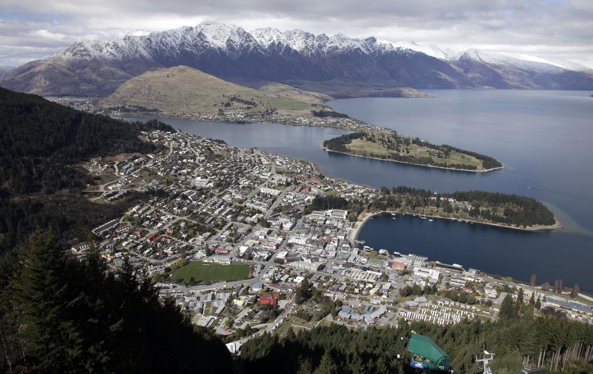 Nova Zelandija - Queenstown | Nova Zelandija je bila doslej deležna pohval za svoj odziv na širjenje novega koronavirusa, ki je temeljil na strogih zaprtjih javnega življenja.  | Foto Reuters