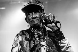 Umrl legendarni reggae glasbenik Lee Scratch Perry