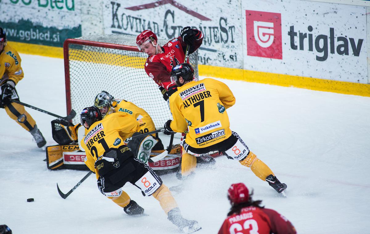 HDD Jesenice Val Pusteria | Hokejisti HDD Sij Acroni Jesenice so na odločilni polfinalni tekmi klonili v podaljšku in se poslovili od tekmovanja. Val Pusterio v finalu čaka Olimpija. Prvi dve tekmi bosta v četrtek in petek v Italiji. | Foto Peter Podobnik/Sportida