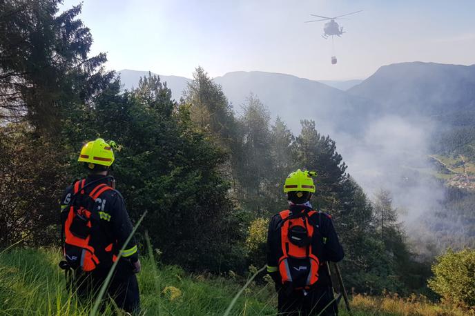 Stolpožar | Požar na pobočju kobariškega Stola je izbruhnil v torek. | Foto PGD Drežnica