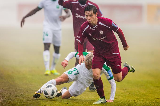 Tilen Mlakar pričakuje, da bo Drava danes drago prodala svojo kožo. | Foto: Žiga Zupan/Sportida