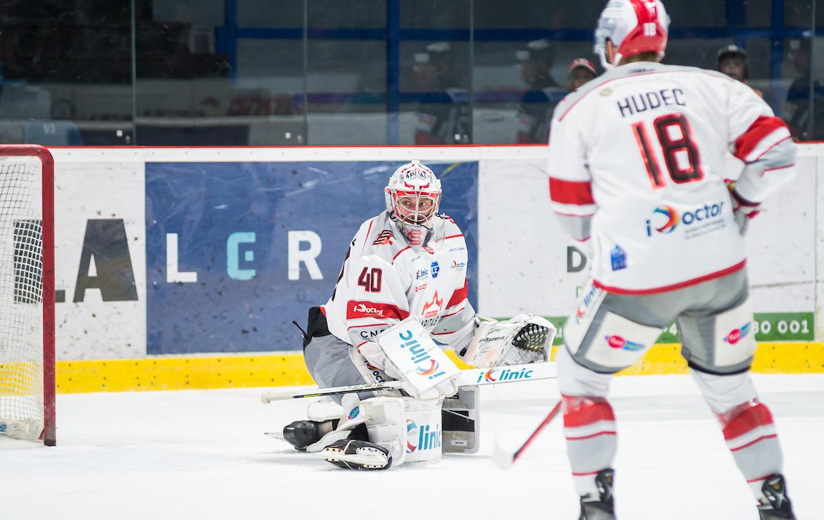 iclinic bratislava | Vodstvo slovaškega kluba je zaprosilo za predčasen konec sezone v ligi iceHL. | Foto Sportida