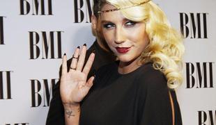 Kesha: Popila sem svoj urin