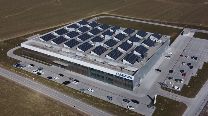 Podjetje Yaskawa, visokotehnološko podjetje robotov, 700 kWp. | Foto: SONCE energija