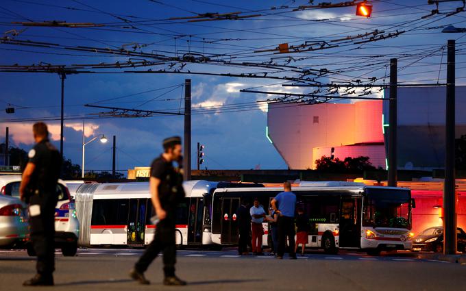 Napad Francija | Foto: Reuters