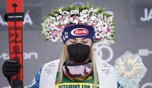 Bucikova do rezultata kariere, zmaga za Shiffrinovo