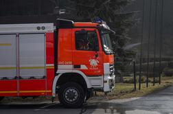 V Šenčurju zagorela gospodarsko poslopje in stanovanjska hiša