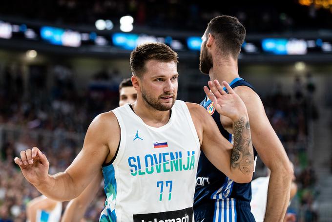 Luka Dončić rad spremlja nogometne tekme. | Foto: Matic Klanšek Velej/Sportida