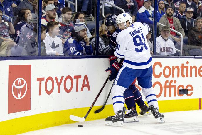 John Tavares | John Tavares je oba zadetka za Toronto dosegel že v uvodni tretjini. | Foto Reuters