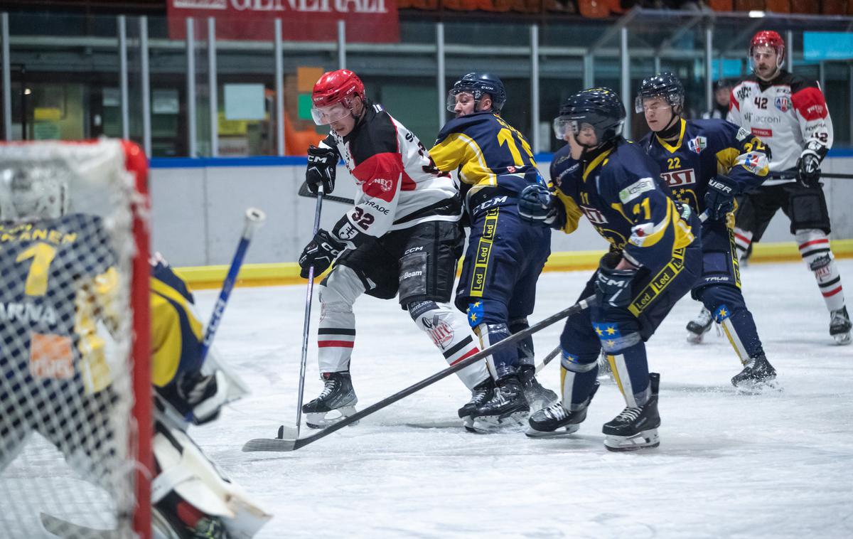 HDD Jesenice : HK RST-Pellet Celje | Jeseničani gostujejo pri Meranu, Celjani gostijo Kitzbühel. | Foto Jan Gregorc