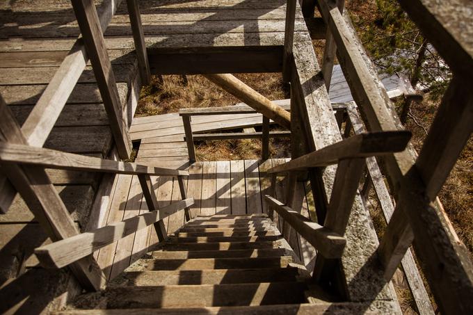 Razgledni stolp na Pikovem vrhu poskrbi za lep razgled na vrhove. | Foto: Shutterstock