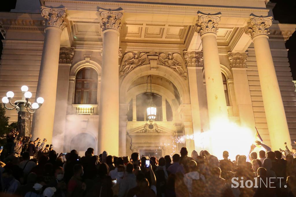 Protesti v Beogradu