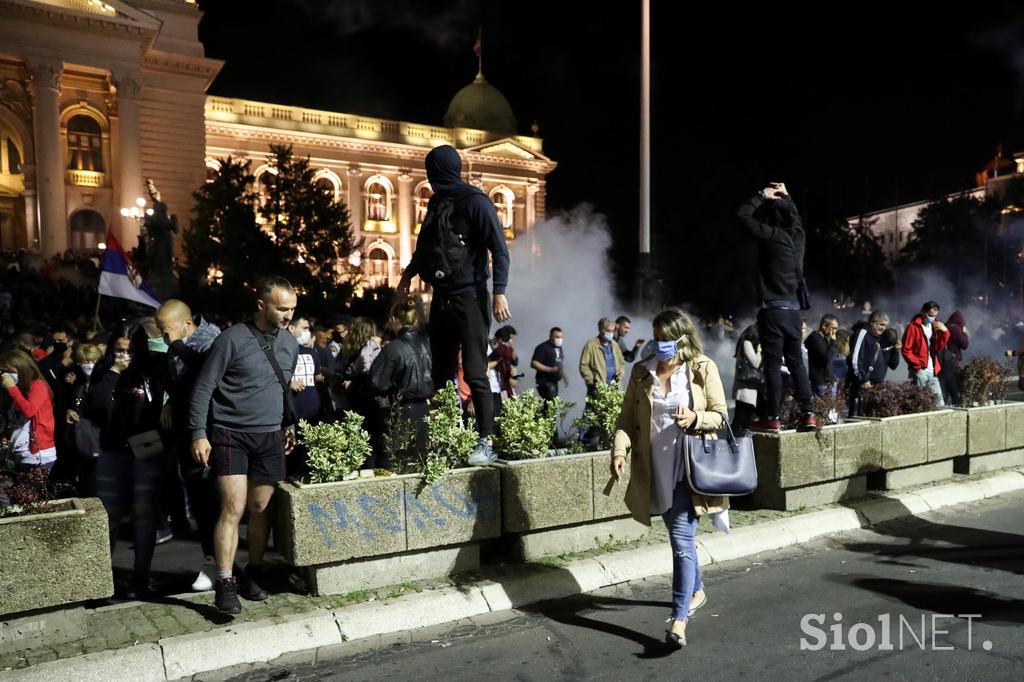 Protesti v Beogradu