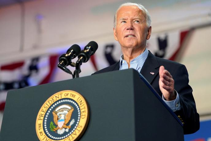 Joe Biden | Biden je bil v začetku meseca deležen kritik tako z demokratske kot republikanske strani zaradi pomilostitve sina Hunterja Bidna. | Foto Reuters