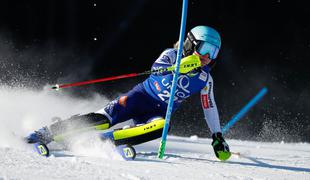 Shiffrinova znova nepremagljiva, Hrovatova deseta v Lienzu