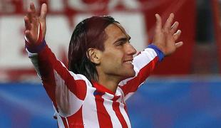 Alarm za City in Chelsea - Falcao bo prodan