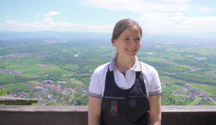 Diplomirana geografinja, ki živi za Šmarno goro #video