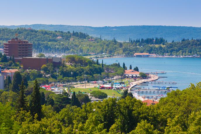 Portorož | Letos bo slovensko obalo gotovo obiskalo precej več gostov iz Slovenije. | Foto Getty Images