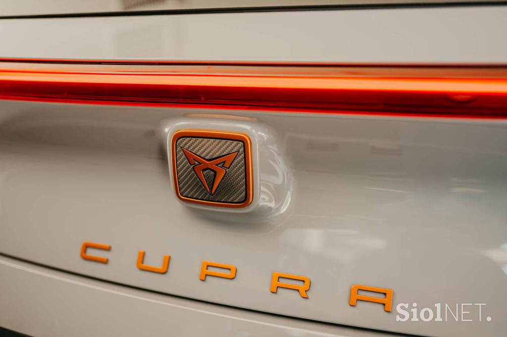 cupra-born-porsche-verovskova (33)