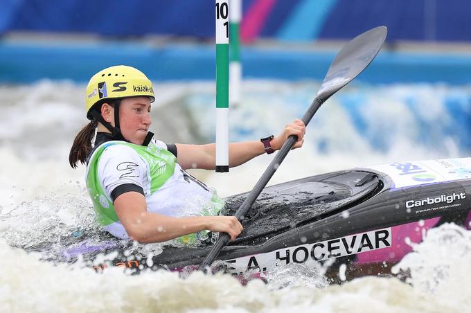 Evi Terčelj, Evi Alini Hočevar (na sliki) in Ajdi Novak se je vožnja podrla že na začetku. | Foto: OKS/Aleš Fevžer