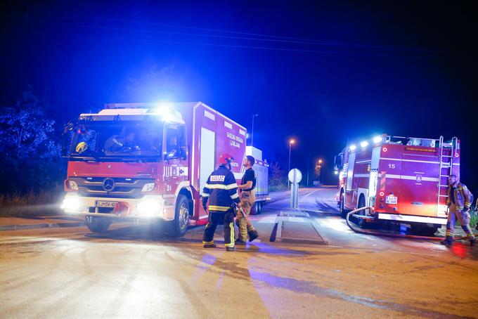 Požar na Vrhniki | Foto: Anže Malovrh STA