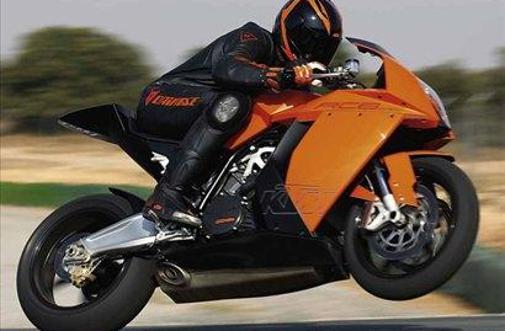 KTM RC 8