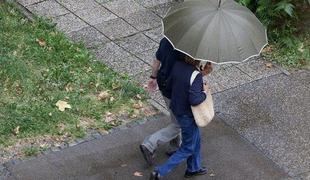 Sončen dan lahko osveži kakšna krajevna ploha ali nevihta