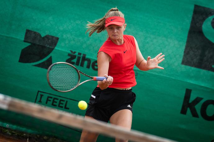 Kristina Novak | Kristina Novak je v četrtfinalu turnirja v Krškem premagala prvo nosilko Živo Falkner. | Foto Vid Ponikvar