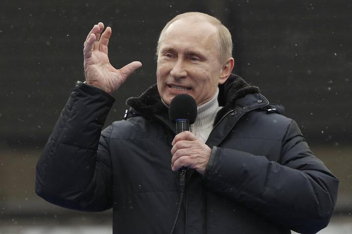 Vladimir Putin | Ko je postalo jasno, da Rusiji ne bo uspelo v nekaj dnevih spraviti Ukrajine na kolena, je ruski predsednik Vladimir Putin začel jedrsko ustrahovanje. | Foto Guliverimage