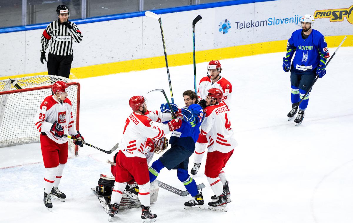 slovenska hokejska reprezentanca Poljska pripravljalni turnir | Slovenci so na izenačenem srečanju vknjižili še četrto zmago, Poljake so strli z 2:1. | Foto Matic Klanšek Velej/Sportida