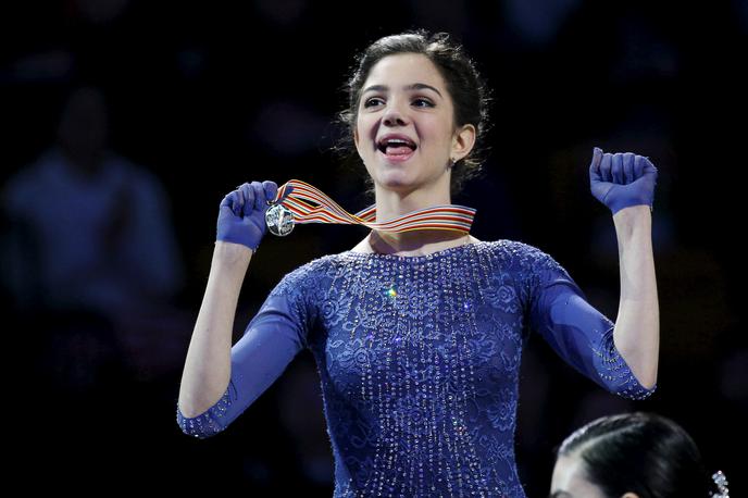 Jevgenija Medvedjeva umetnostno drsanje SP Boston | Foto Reuters