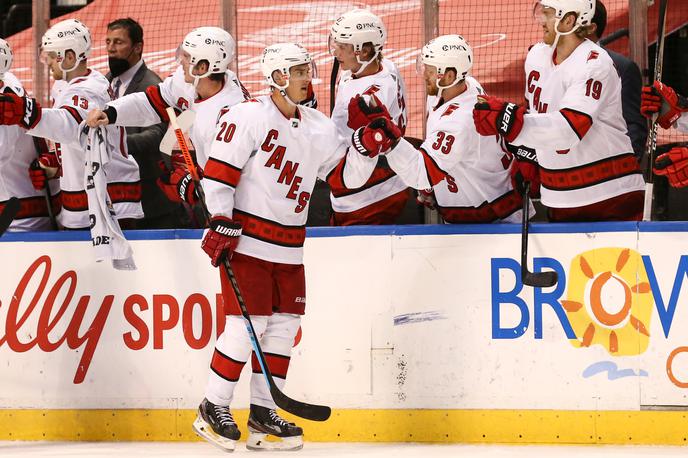 Carolina Hurricanes | Panterji se bodo pomerili s Carolino. | Foto Guliverimage