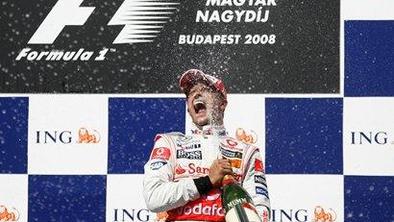 Kovalainen po smoli Masse do prve zmage v formuli 1