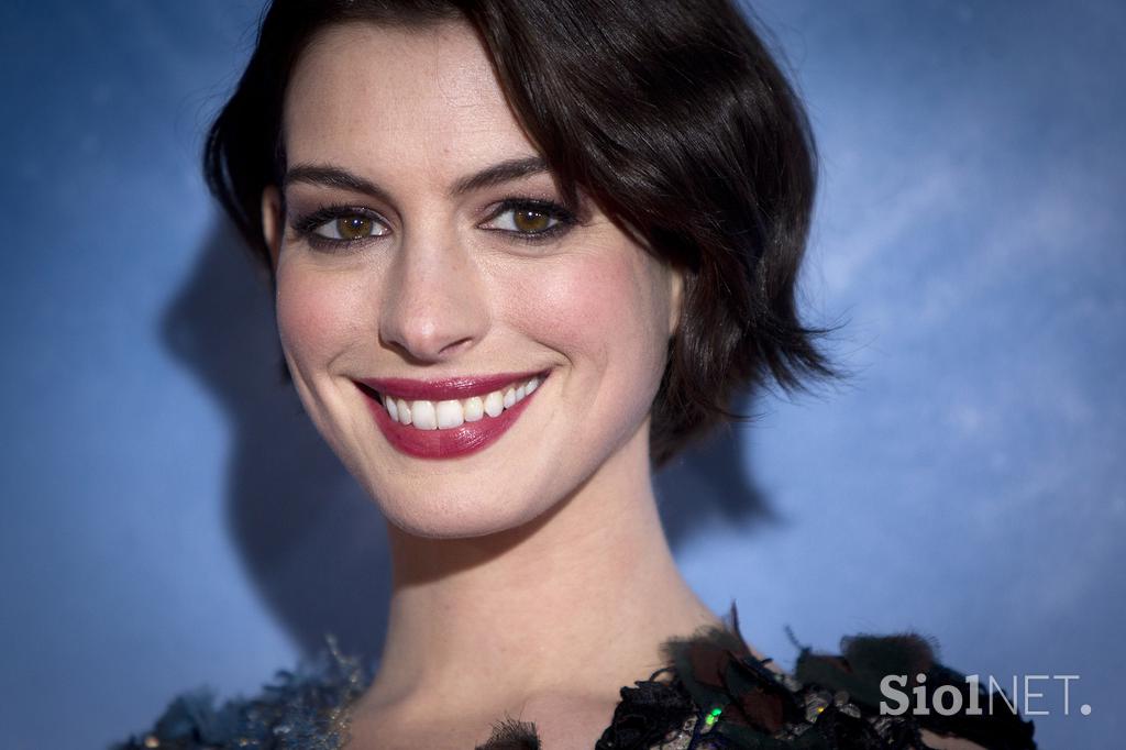 Anne Hathaway