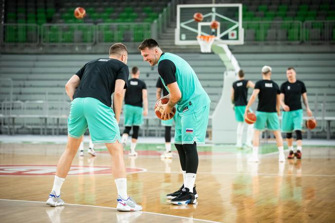 trening Slovenija Dončić | Luka Dončić je bil na treningu odlično razpoložen. Smeha ni manjkalo. | Foto Vid Ponikvar/Sportida