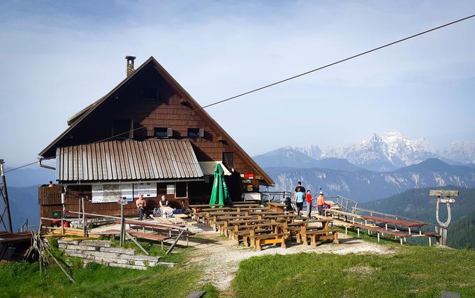 Koča na Golici | Foto: Alenka Teran Košir