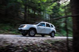 Dacia duster in oskrbnik gorske koče