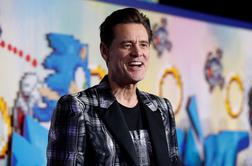 Jim Carrey zasmehoval Melanijo Trump in naletel na vrsto kritik #video