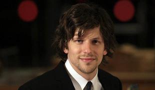 Jesse Eisenberg: nesramen ali preprosto neroden?