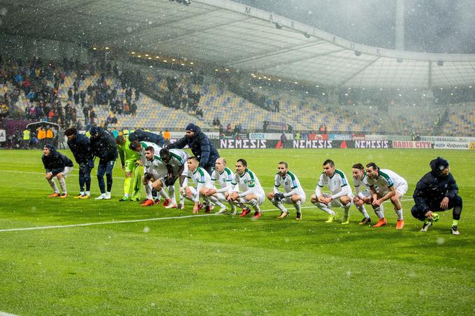 Veselje nogometašev Olimpije po uvrstitvi v polfinale pokala Slovenije. | Foto: Žiga Zupan/Sportida