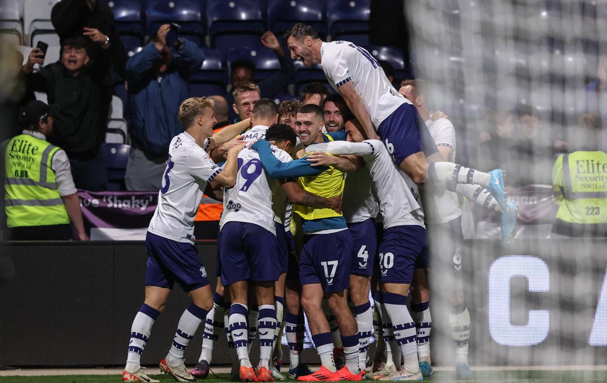 Preston North End | Angleški drugoligaš Preston North End je po 34 enajstmetrovkah v osmini finala iz tekmovanja izločil prvoligaški klub Fulham. | Foto Guliverimage