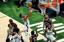 Giannis Antetokounmpo, Milwaukee Bucks