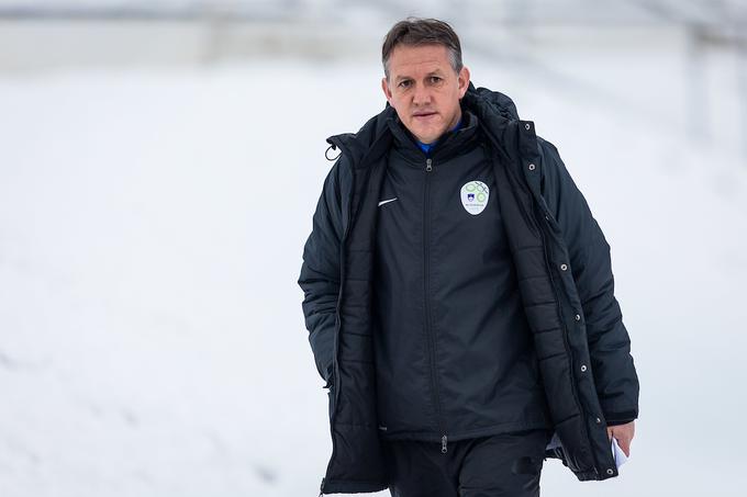 Selektorju pomaga Igor Benedejčič, nekdanji slovenski reprezentant, strelec zgodovinskega zadetka na prvi uradno priznani tekmi samostojne Slovenije. | Foto: Žiga Zupan/Sportida