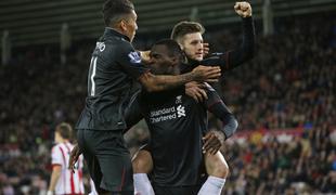 Liverpool ujel Manchester United, peta zaporedna ničla Sunderlanda