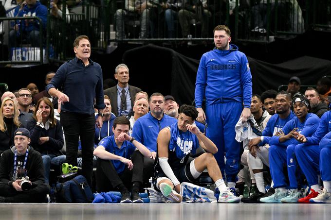 Mark Cuban bo poleti poskušal skleniti dogovor s Kyriejem Irvingom in ga zadržati v Dallasu. | Foto: Reuters