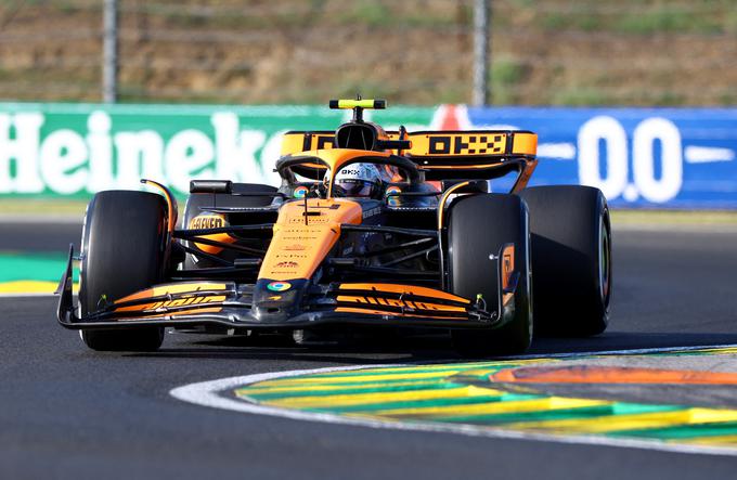 Lando Norris je v petek odpeljal najhitrejši čas prostih treningov. | Foto: Reuters