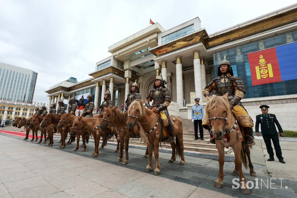 Vladimir Putin, obisk, Mongolija