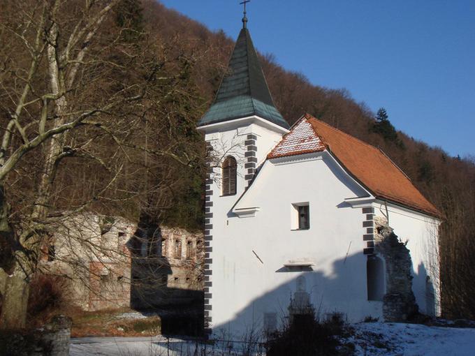 graščina medja grad | Foto: TIC Zasavje