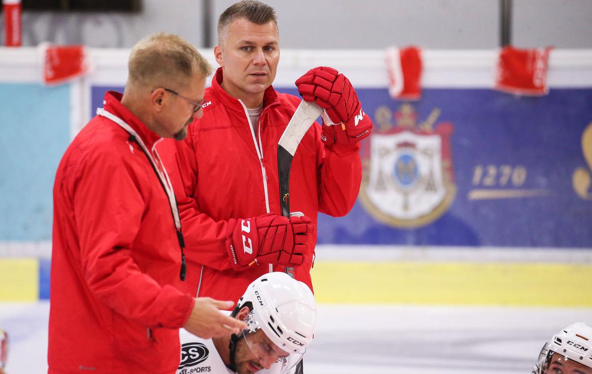 Petri Matikainen Andrej Hočevar | Petri Matikainen ostaja glavni trener Celovca, Andrej Hočevar pa trener vratarjev. | Foto Guliverimage