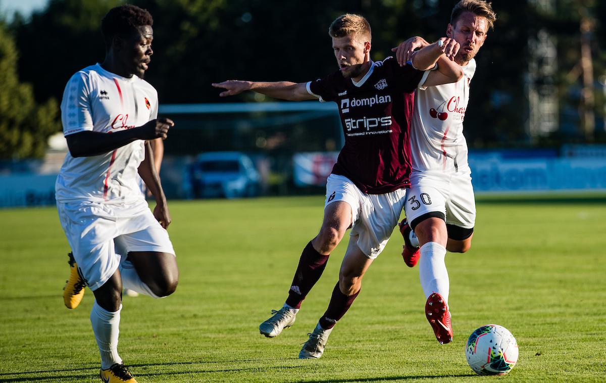 Lucas Abel Pittinari | Argentinec Lucas Pittinari se po šestih mesecih poslavlja od NK Tabor.  | Foto Grega Valančič/Sportida